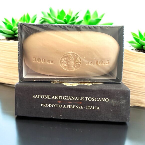 2-Pack Sandalwood Vegetable Bath Florence Italy Soap 10.5oz Boxed Tuscany Sapone - Picture 3 of 3